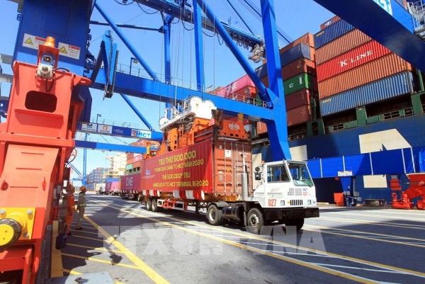 Vietnam's Haiphong port strives to achieve cargo throughput of 100 million tons in 2022