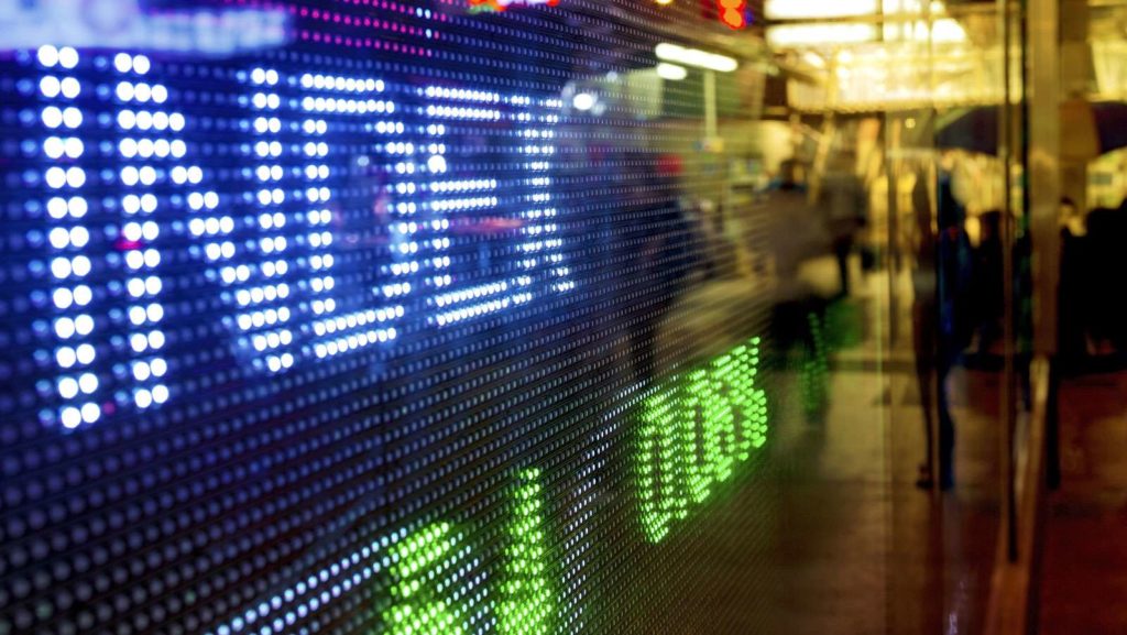 QUY ĐỊNH CỦA PHÁP LUẬT VỀ CHÀO BÁN CỔ PHẦN THEO LUẬT DOANH NGHIỆP 2020 QUY ĐỊNH CỦA PHÁP LUẬT VỀ CHÀO BÁN CỔ PHẦN THEO LUẬT DOANH NGHIỆP 2020