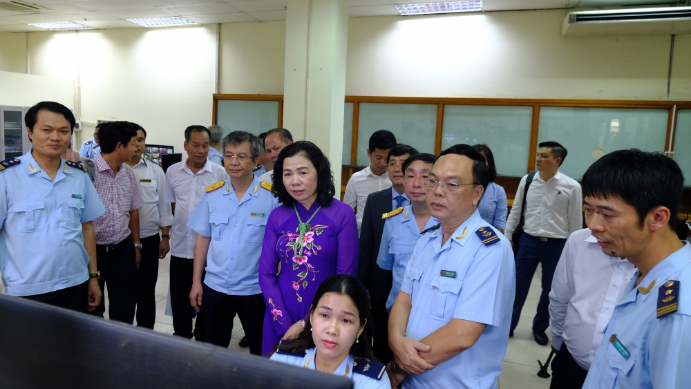 Chính thức triển khai Hệ thống quản lý giám sát hải quan tự động tại Nội Bài Chính thức triển khai Hệ thống quản lý giám sát hải quan tự động tại Nội Bài