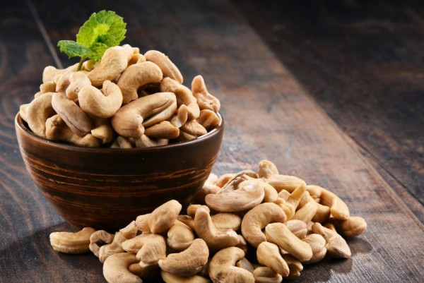 More Japanese consumers prefer Vietnamese cashew nuts