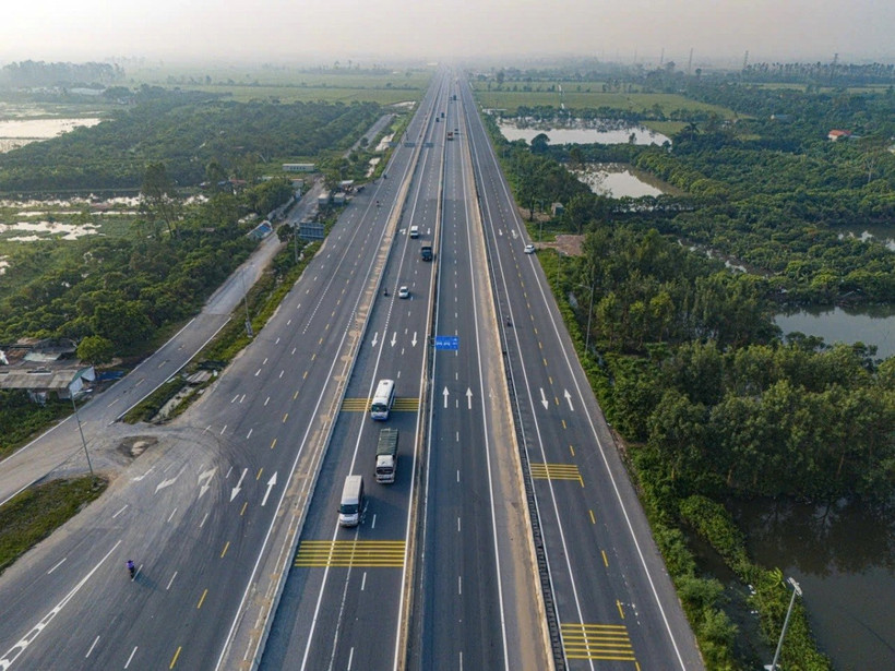 兴安省加快推进各项数十亿越盾的重点项目 兴安省加快推进各项数十亿越盾的重点项目