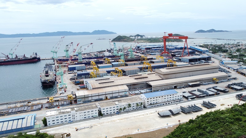 Vốn đầu tư “rót” vào KKT, KCN ở Khánh Hòa tăng gấp 9 lần so với năm 2024 Vốn đầu tư “rót” vào KKT, KCN ở Khánh Hòa tăng gấp 9 lần so với năm 2024