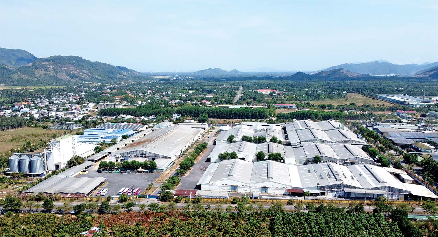 Thành lập Ban Quản lý Khu kinh tế và Khu công nghiệp tỉnh Khánh Hòa