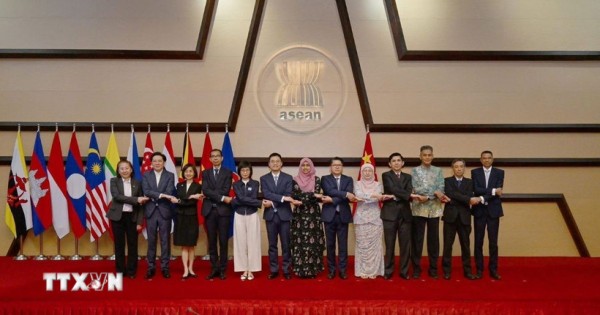 Hợp tác kinh tế và thương mại Trung Quốc-ASEAN có nền tảng vững chắc