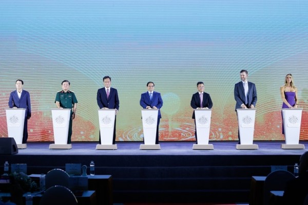 越南政府总理范明政：特朗普国际兴安项目推动兴安省实现快速可持续发展