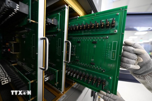 Mỹ có thể áp thuế với chip bán dẫn và dược phẩm cao hơn ôtô