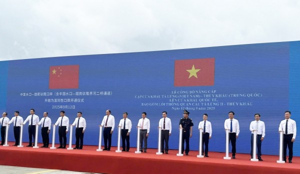 Tà Lùng-Thủy Khẩu trở thành cặp cửa khẩu quốc tế