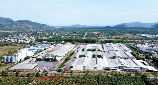 Thành lập Ban Quản lý Khu kinh tế và Khu công nghiệp tỉnh Khánh Hòa