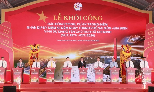 TP.HCM khởi công 8 công trình hơn 9,6 tỷ USD, mở đường cho kỷ nguyên phát triển mới