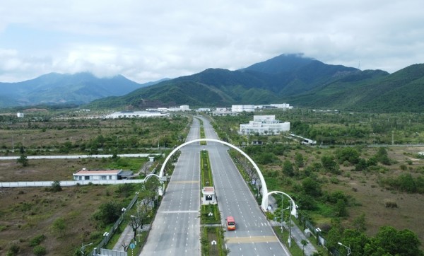 Đà Nẵng phát triển hạ tầng chiến lược, kết nối khu công nghiệp, Khu thương mại tự do