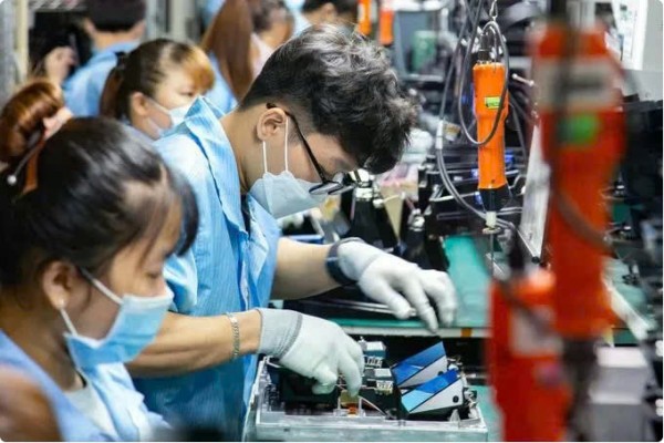 外国直接投资持续强劲流入越南