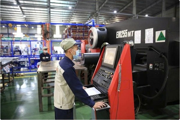 支持辅助工业企业数字化转型 适应发展新要求