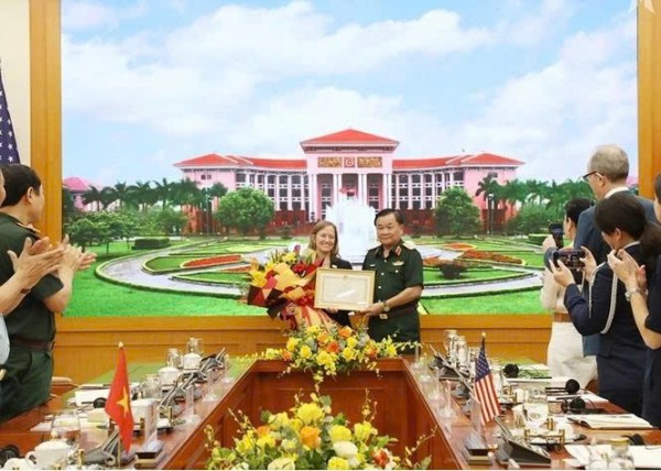 越南与美国合作处理二恶英污染热点区域