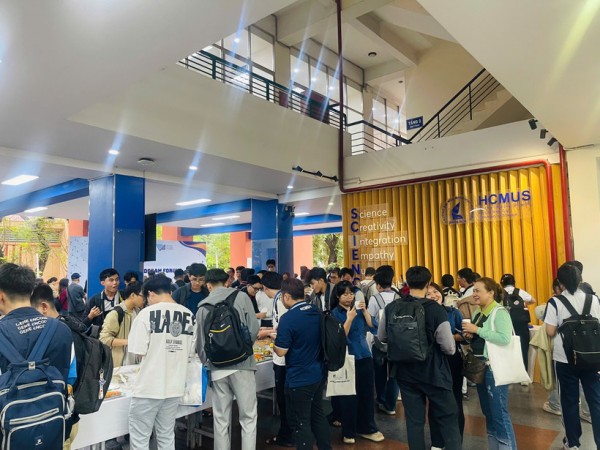 Việt Nam mở rộng hợp tác quốc tế phát triển nguồn nhân lực bán dẫn