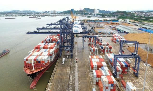 今年上半年28种出口商品创汇超10亿美元 今年上半年28种出口商品创汇超10亿美元